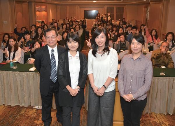 (左起)达美航空台湾总代理达运 旅行社董事长张宗豫,订位票务